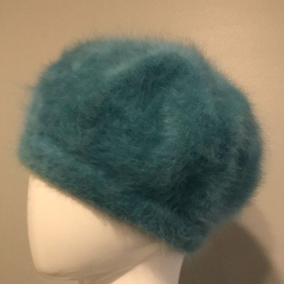 Override Beret - Picture 3 of 7